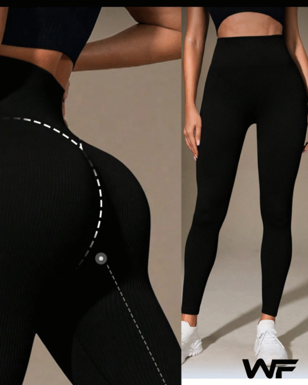 Seamless total black