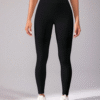 Seamless total black